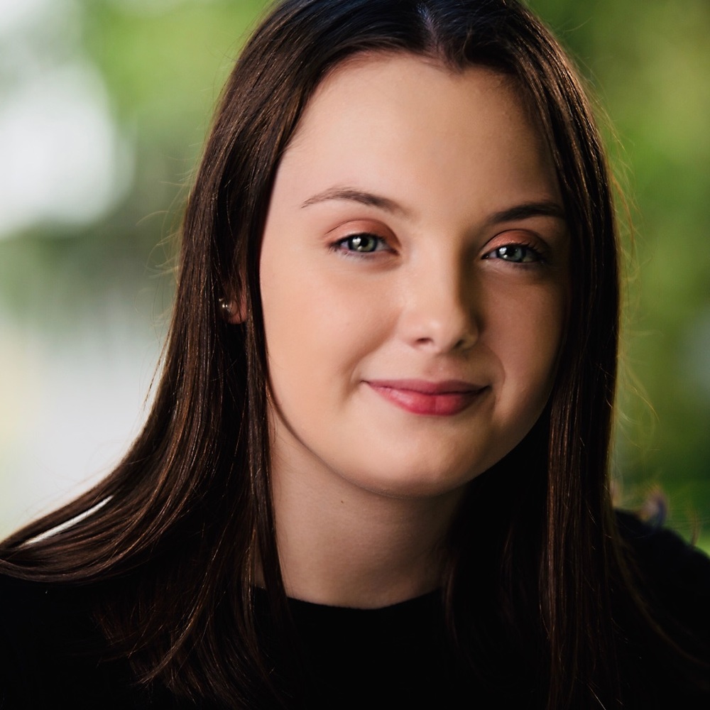 Meet your Posher, Averie